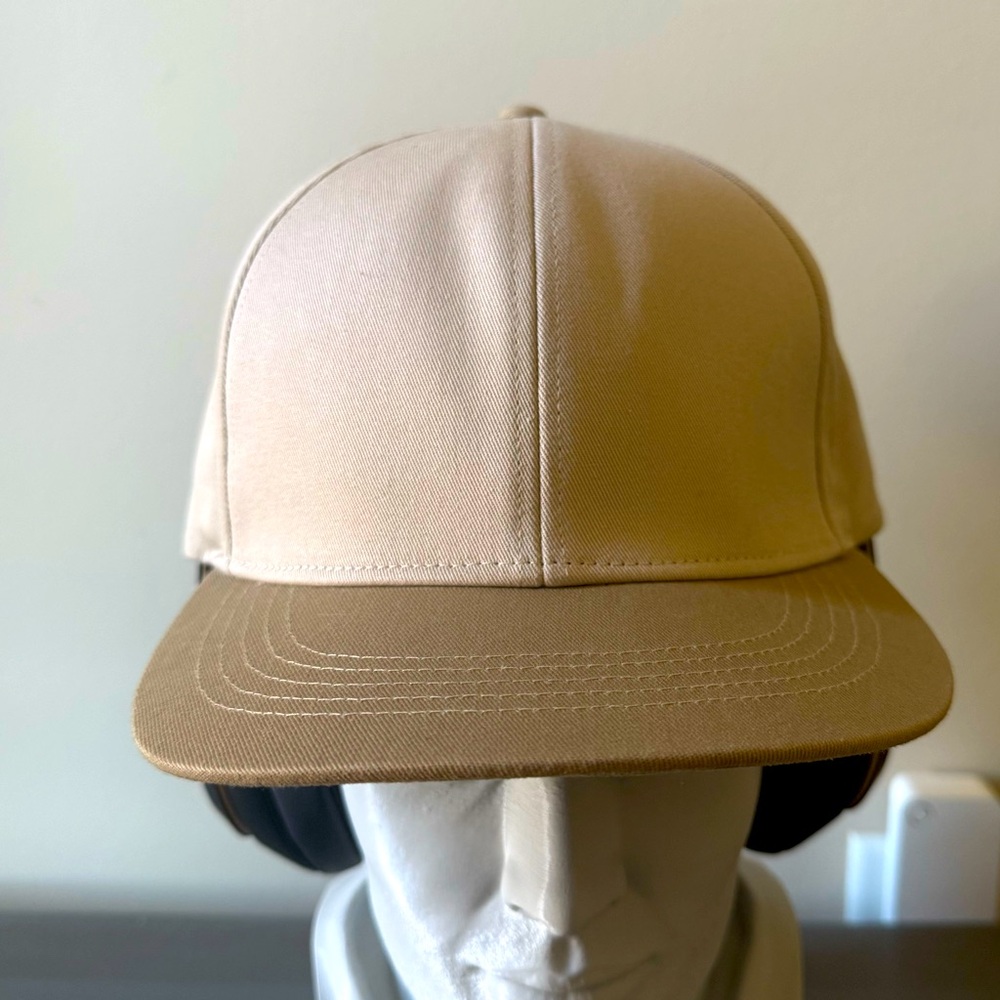 GAP Flat Bill Snap Back Hat / Cap Tan / Khaki NWOT